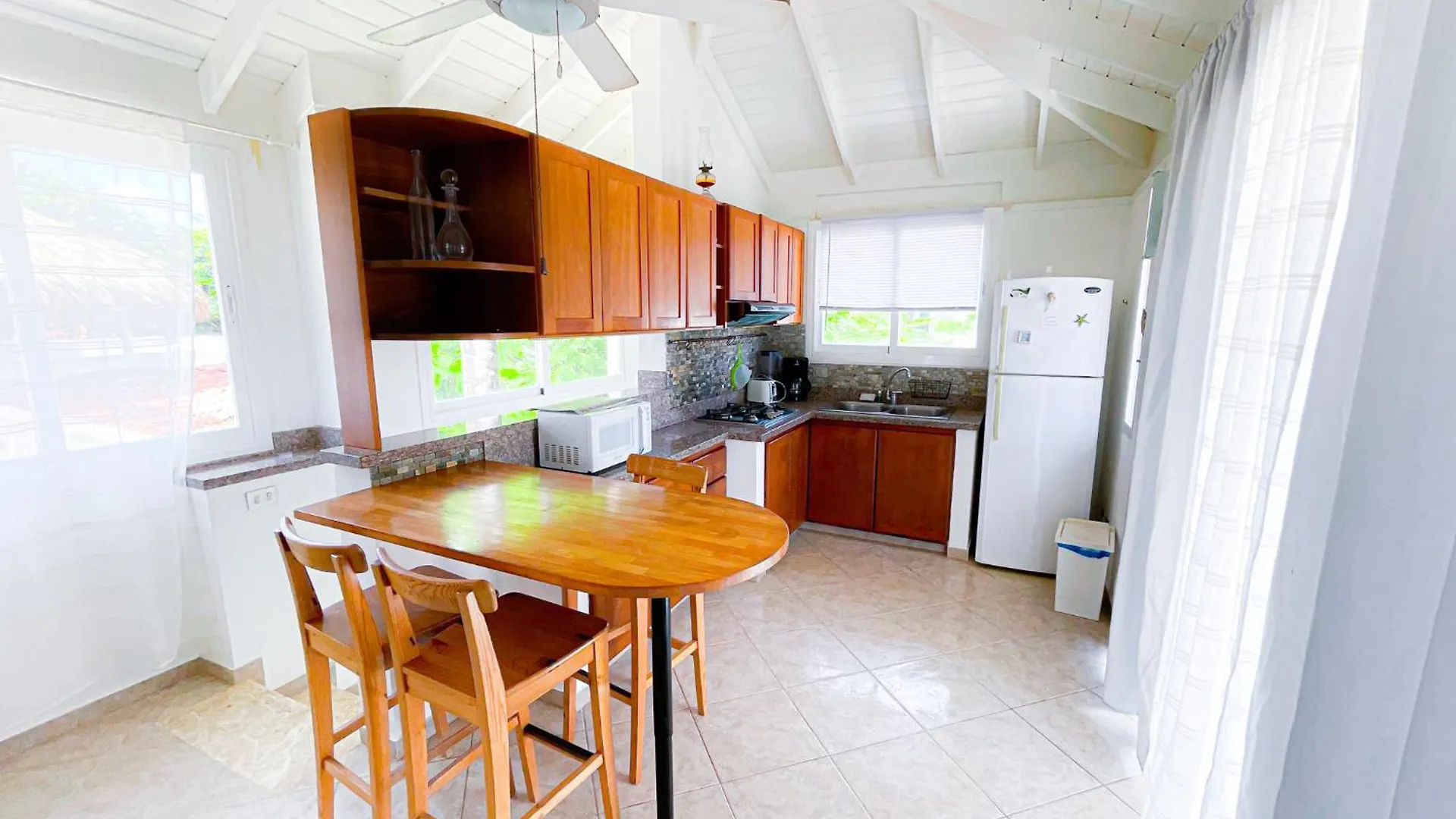 Tropical Suites Villas And Homes - Beach Club, Spa, Restaurants - Playa Los Corales Punta Cana Hotel