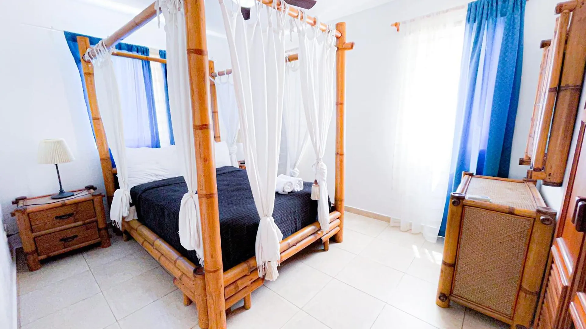 Tropical Suites Villas And Homes - Beach Club, Spa, Restaurants - Playa Los Corales Punta Cana Hotel