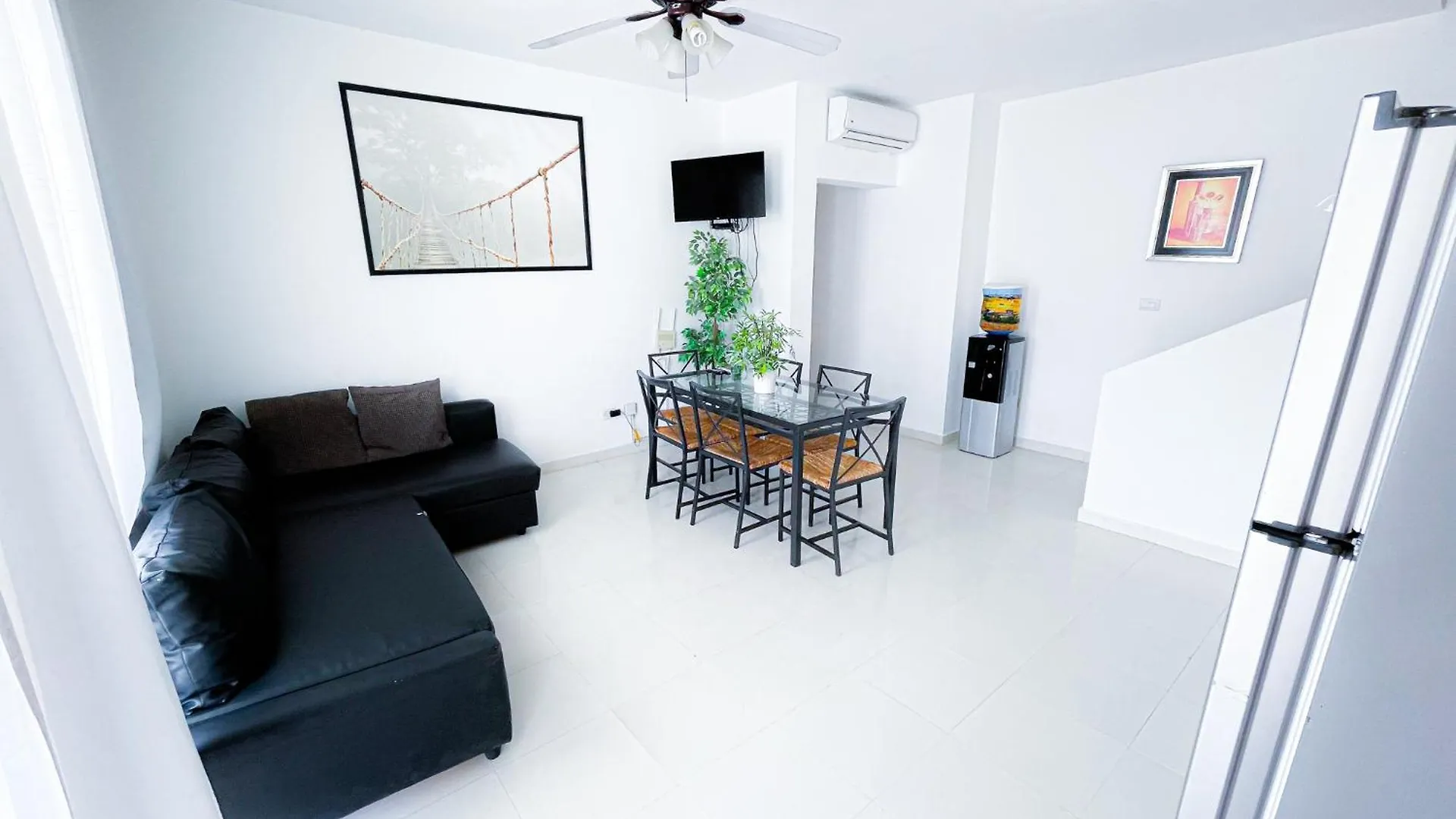 Tropical Suites Villas And Homes - Beach Club, Spa, Restaurants - Playa Los Corales 蓬塔卡纳 5*,
